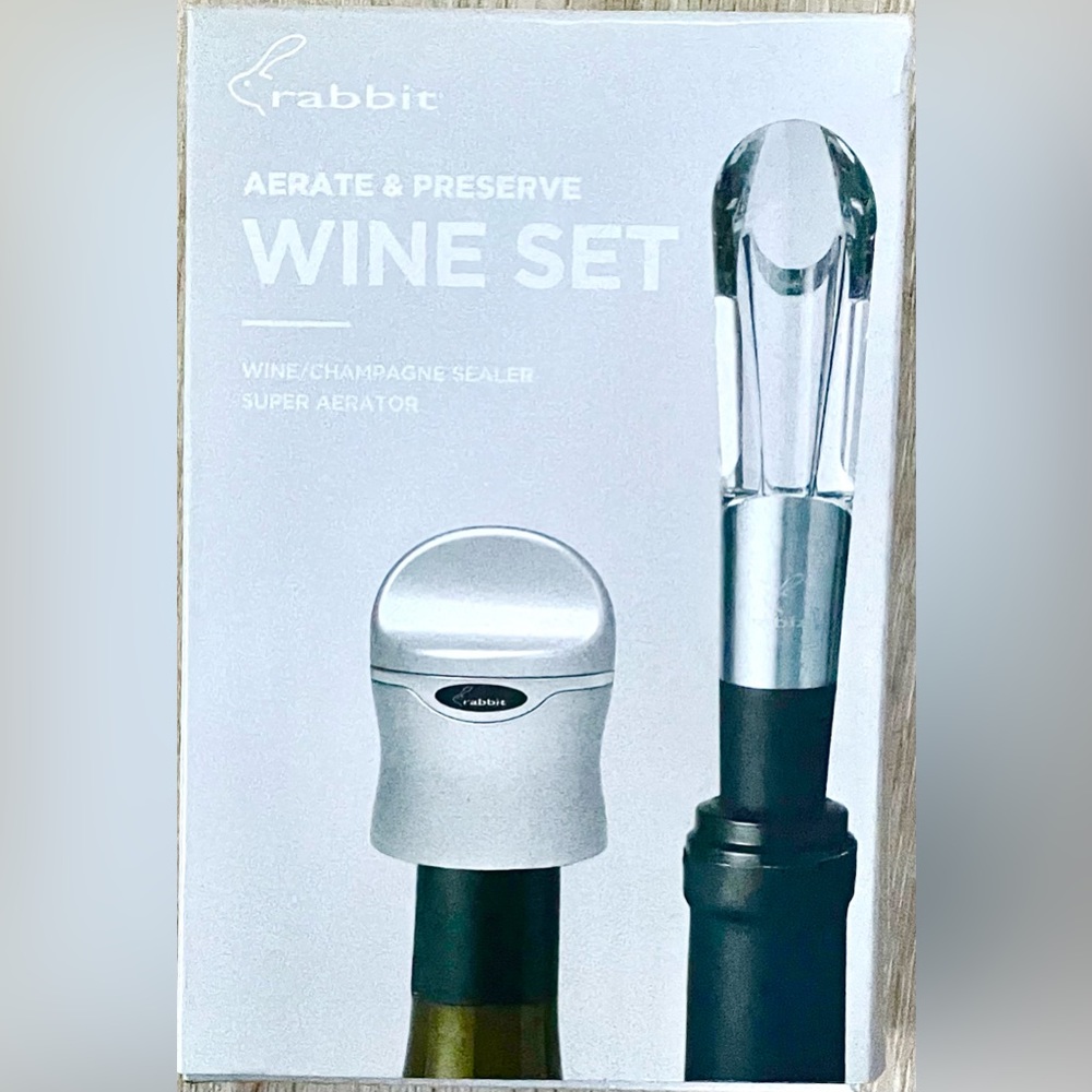 Rabbit aerate and preserve wine set in silver